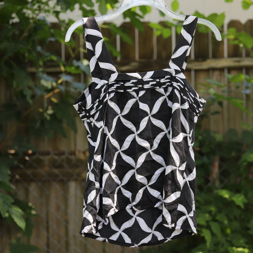 White House Black Market | 100% silk top